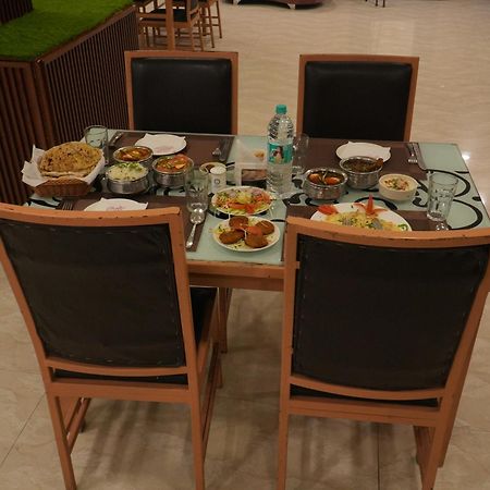 Saubhagya Inn By Kempinski Lucknow Eksteriør billede